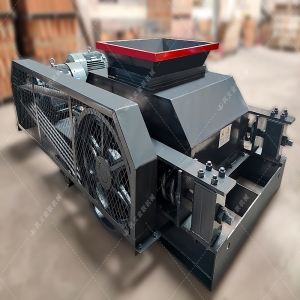 除了價格，選擇雙齒輥破碎機更應關注哪些長期效益指標？