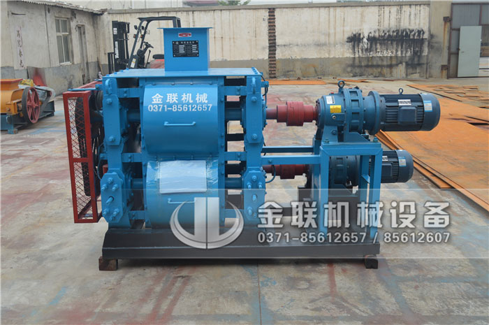 四輥式破碎機(jī)是怎樣工作的，它都有哪些性能優(yōu)勢？